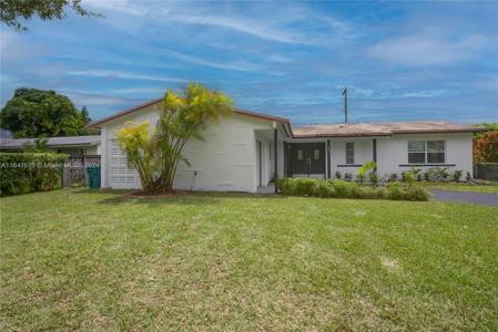 19615 Lenaire Dr