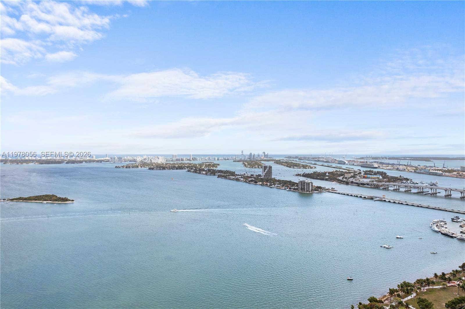 Image 4: Unobstructed Biscayne Bay vistas from penthouse level