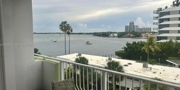 10350 W Bay Harbor Dr