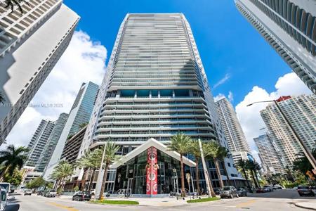1300 Brickell Bay Dr