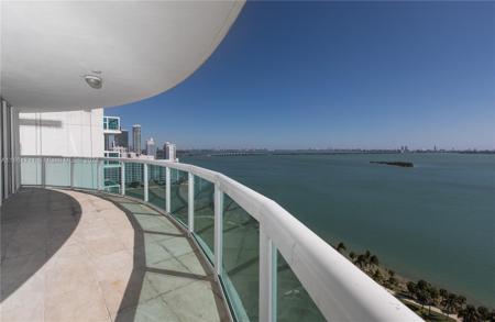 1800 N Bayshore Dr