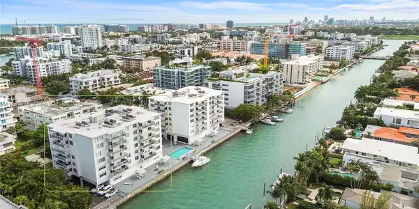 10000 W Bay Harbor Dr