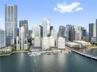 905 Brickell Bay Dr