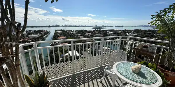 2100 Sans Souci Blvd