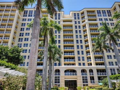 445 Grand Bay Dr