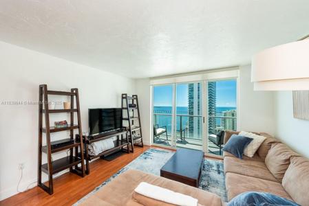 1155 Brickell Bay Dr