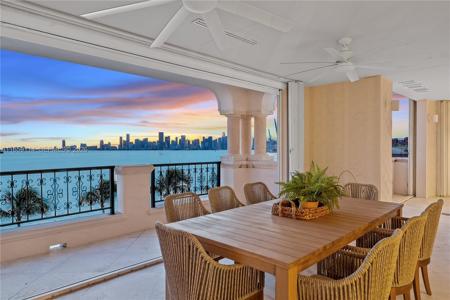 5242 Fisher Island Dr