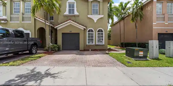1464 SE 26th Ave