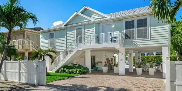 190 Gulfview Dr