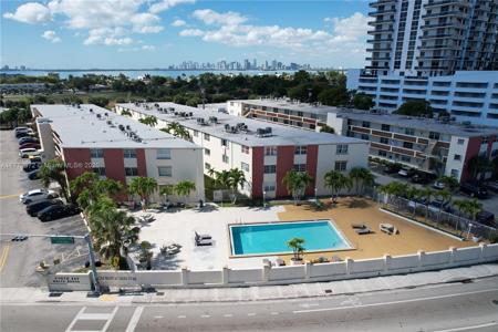 1790 79th St Cswy