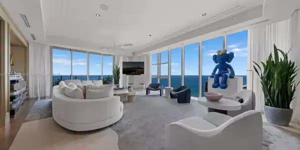 9701 Collins Ave