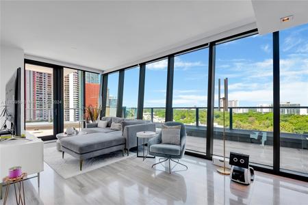 1451 Brickell Ave