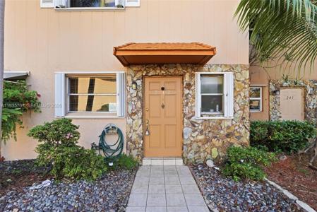 450 SE 7th St