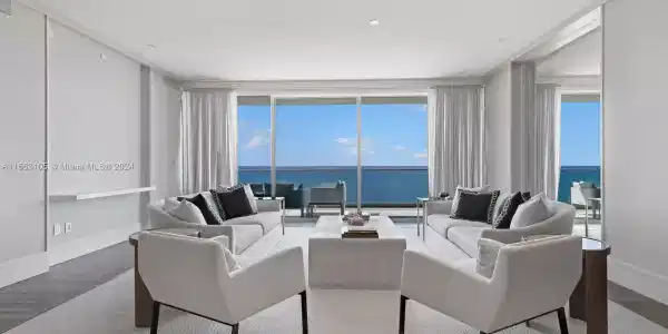 10203 Collins Ave