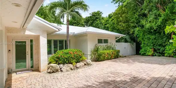 18 Flamingo Hammock Rd