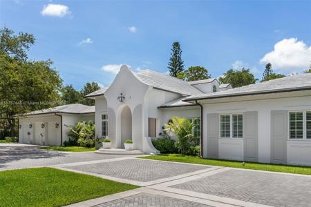 6700 SW 102nd Ter