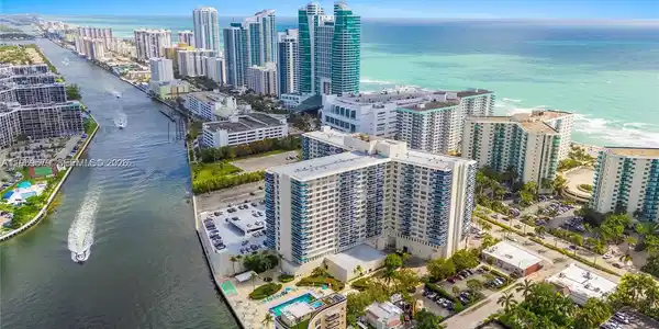 3800 S Ocean Dr