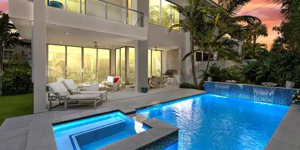 402 Ocean One