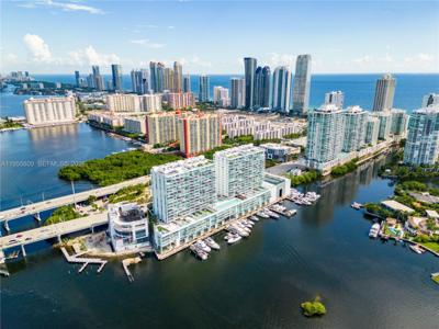 400 Sunny Isles Blvd