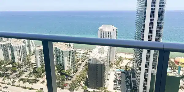 4010 S Ocean Dr