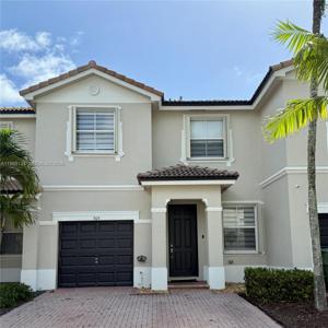 909 NE 42nd Ave