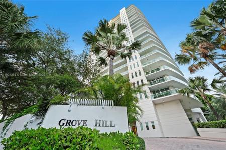 2645 S Bayshore Dr