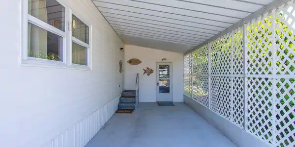 Image 4: Patio