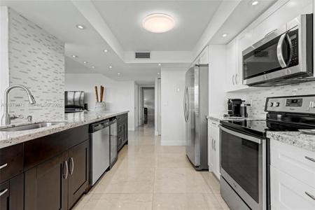 2017 S Ocean Dr
