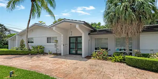 7390 SW 116th Ter
