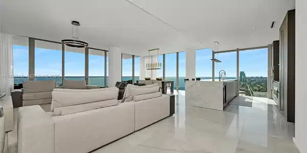 2000 S Ocean Dr