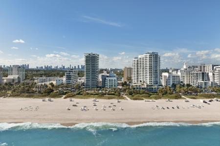 3739 Collins Ave