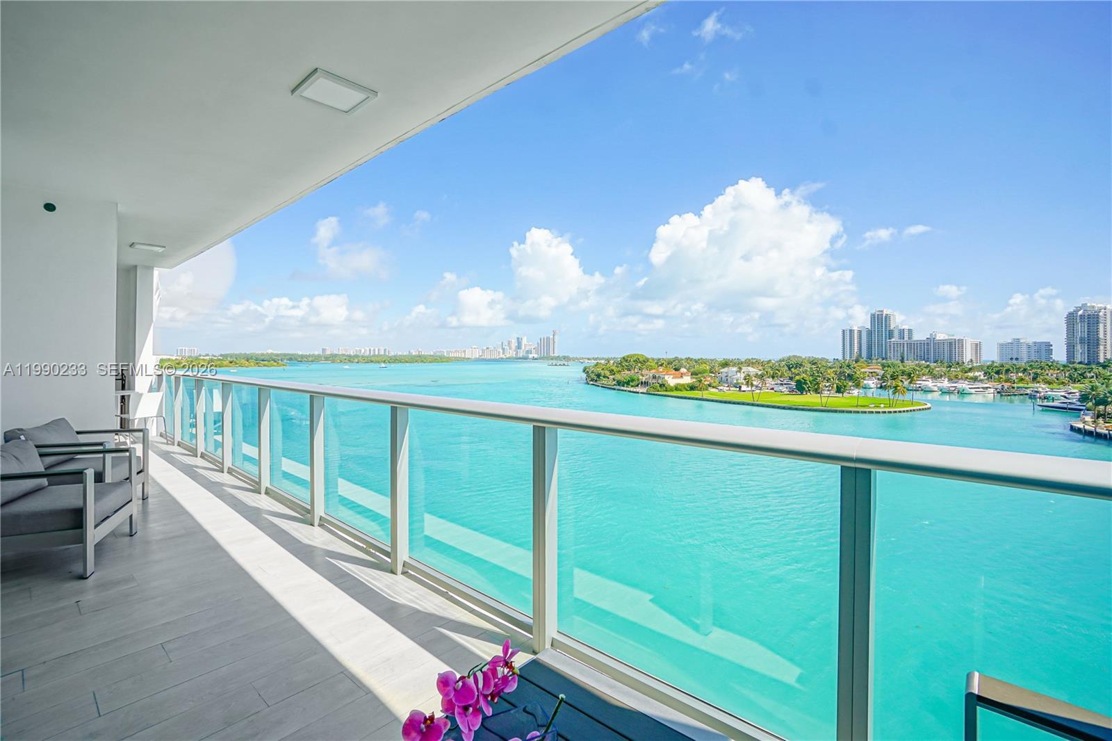 Image 3: The Perfect View !  North View