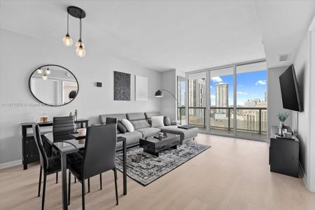 50 Biscayne Blvd