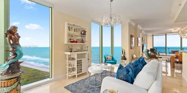 4330 N Highway A1a