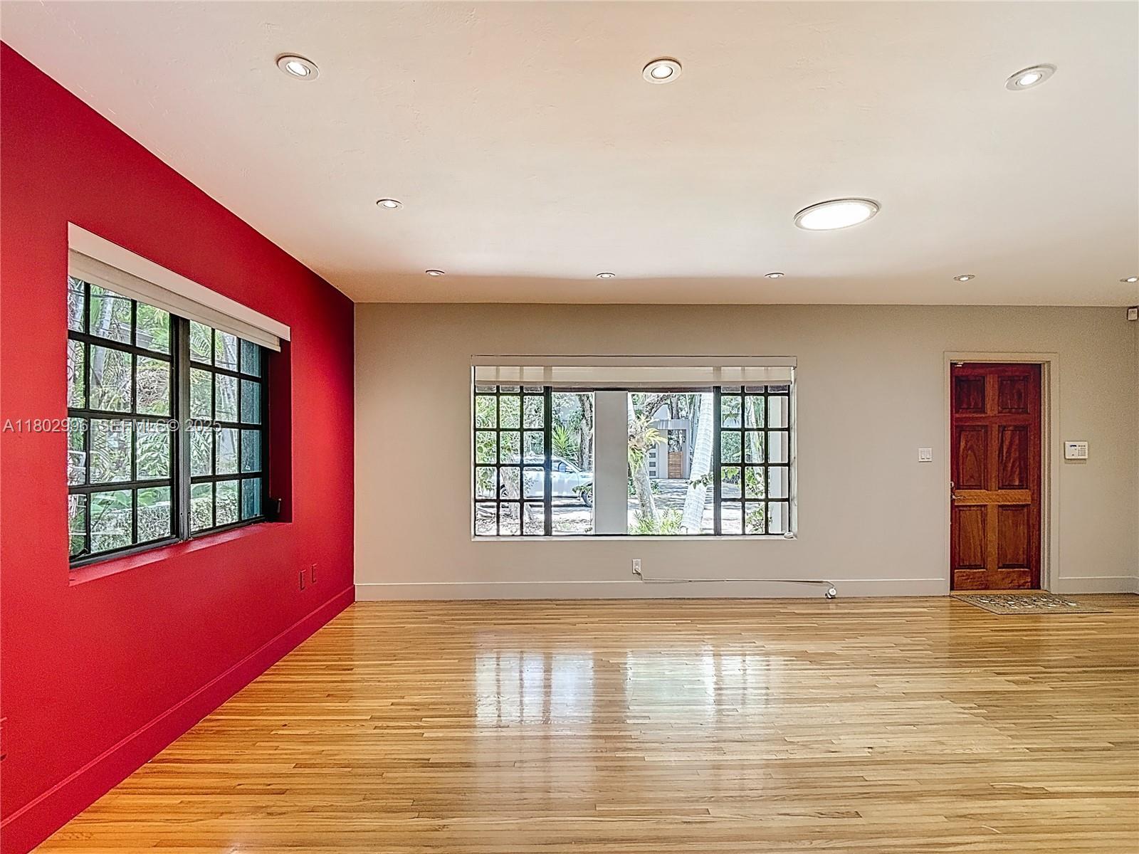 Image 3: Living/Family Room