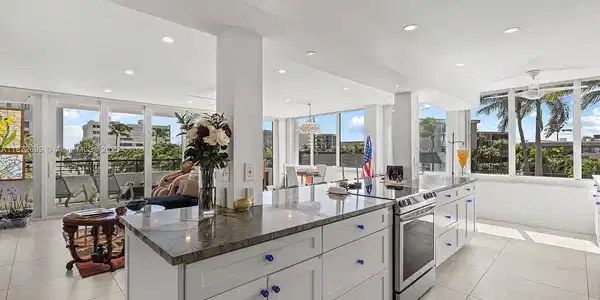 3589 S Ocean Blvd
