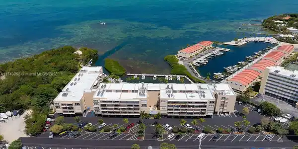 88500 Overseas Hwy