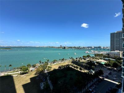 1900 N Bayshore Dr