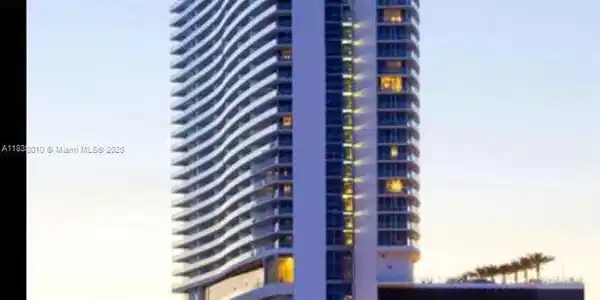 4111 S Ocean Dr