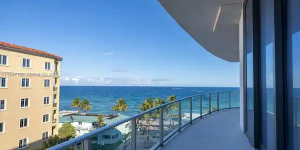 3319 N Ocean Drive