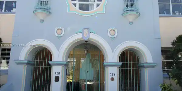 736 13th Street