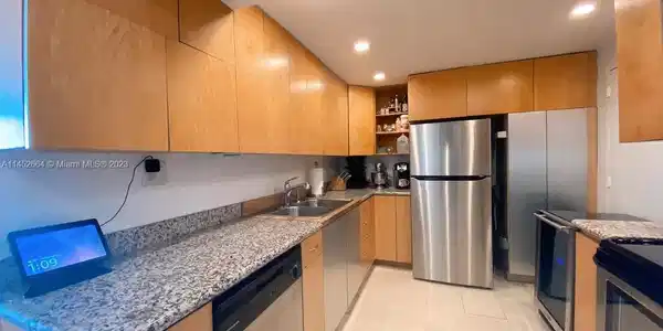 13155 Ixora Ct