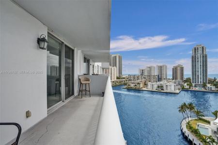 137 Golden Isles Dr