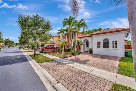 1130 NE 41st Ave