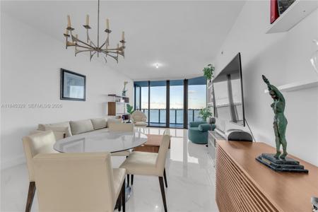 700 NE 24th Street