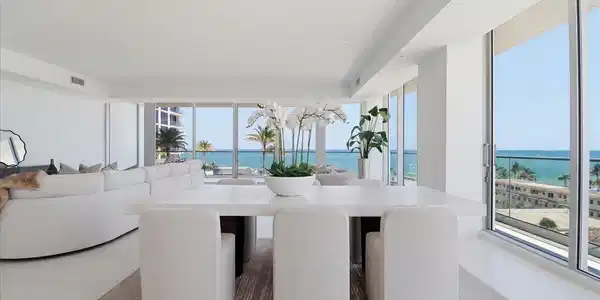 153 N Seabreeze