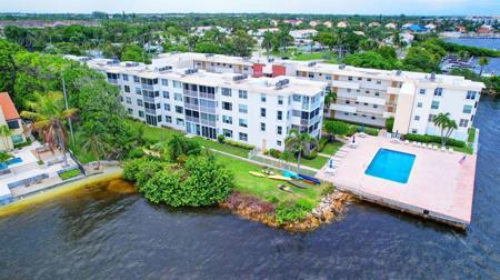 1810 New Palm