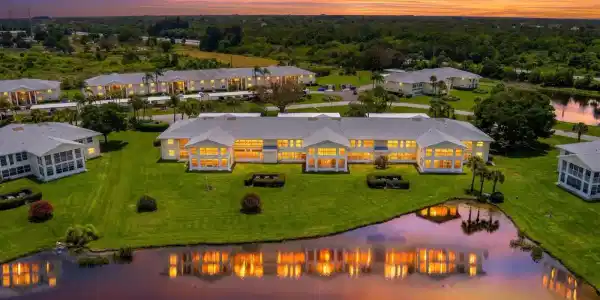 360 Grove Isle