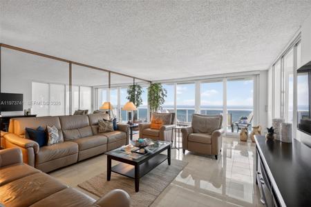 3140 S Ocean Dr