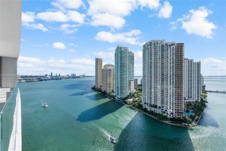300 Biscayne Blvd Way